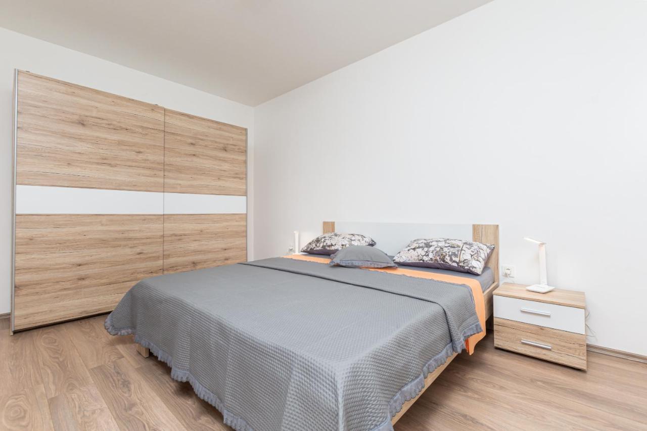 Kuca Lana Apartment Medulin Bagian luar foto