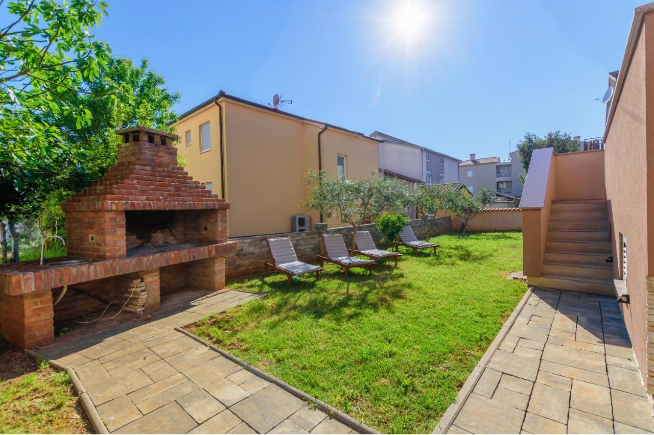 Kuca Lana Apartment Medulin Bagian luar foto