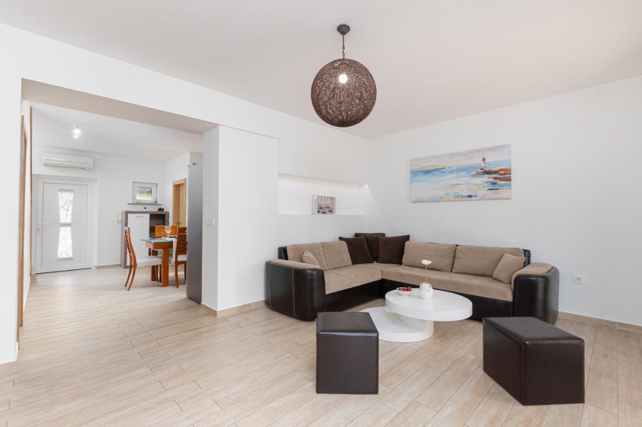 Kuca Lana Apartment Medulin Bagian luar foto