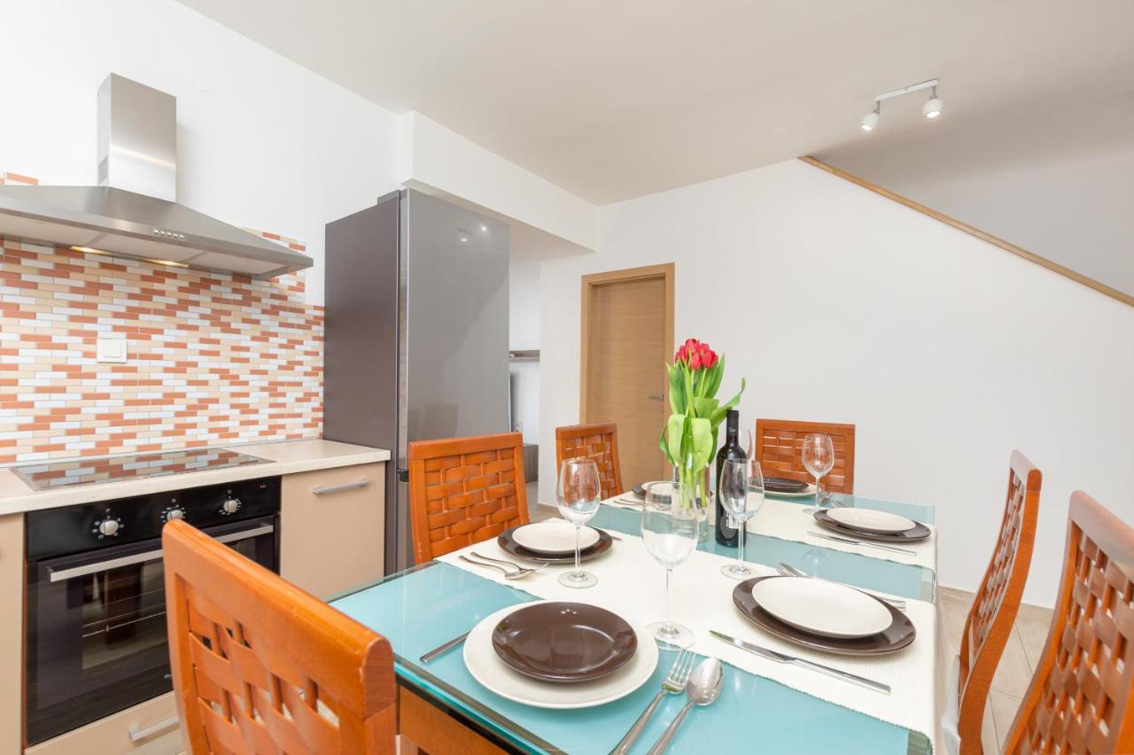 Kuca Lana Apartment Medulin Bagian luar foto
