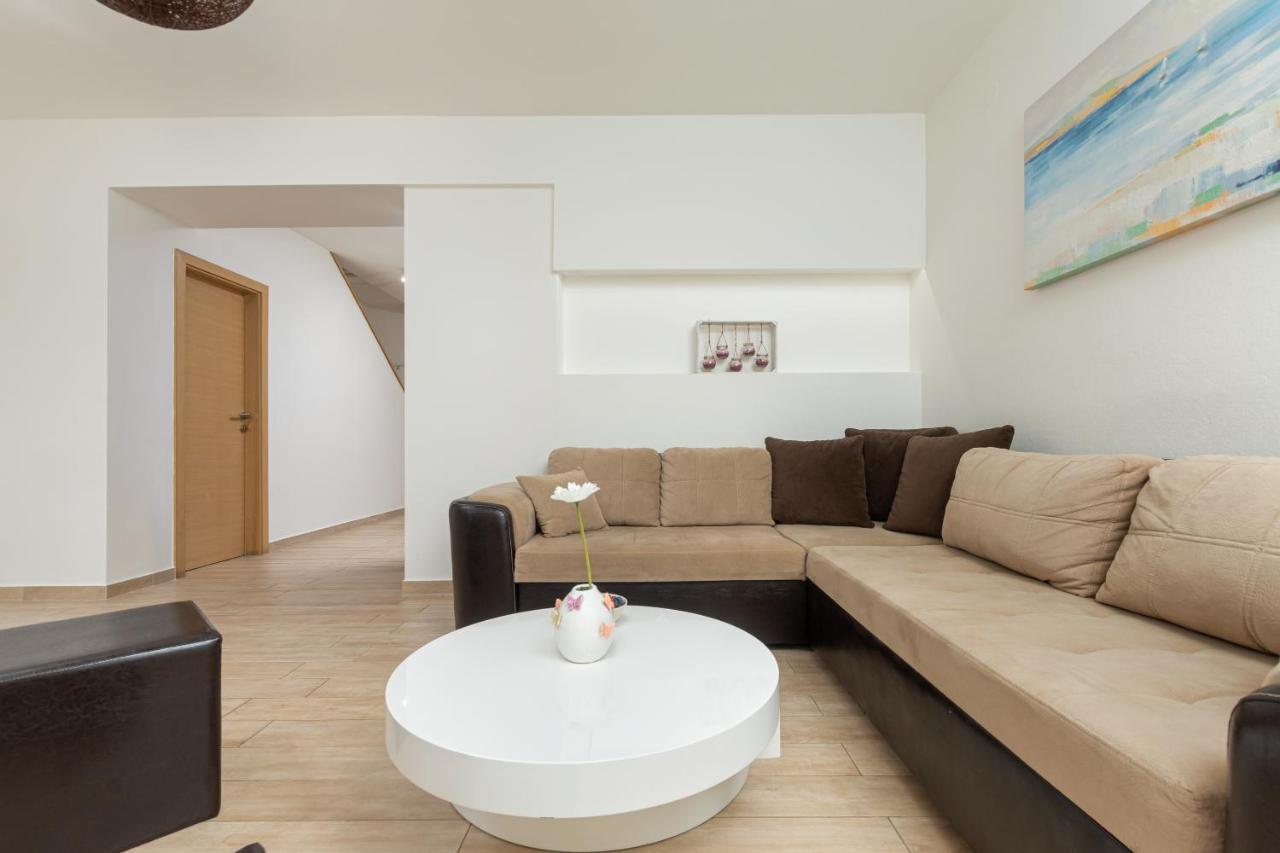 Kuca Lana Apartment Medulin Bagian luar foto