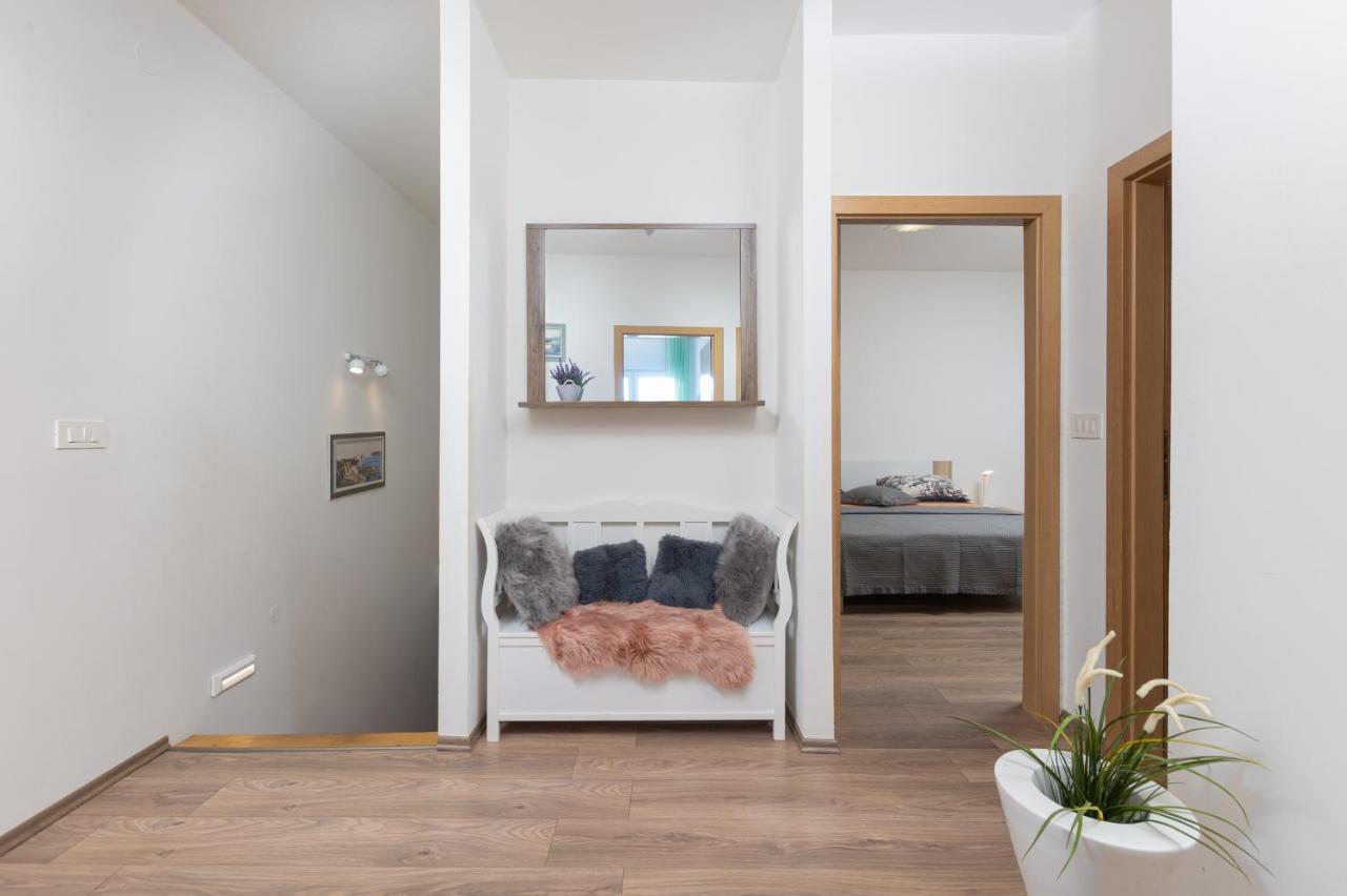 Kuca Lana Apartment Medulin Bagian luar foto