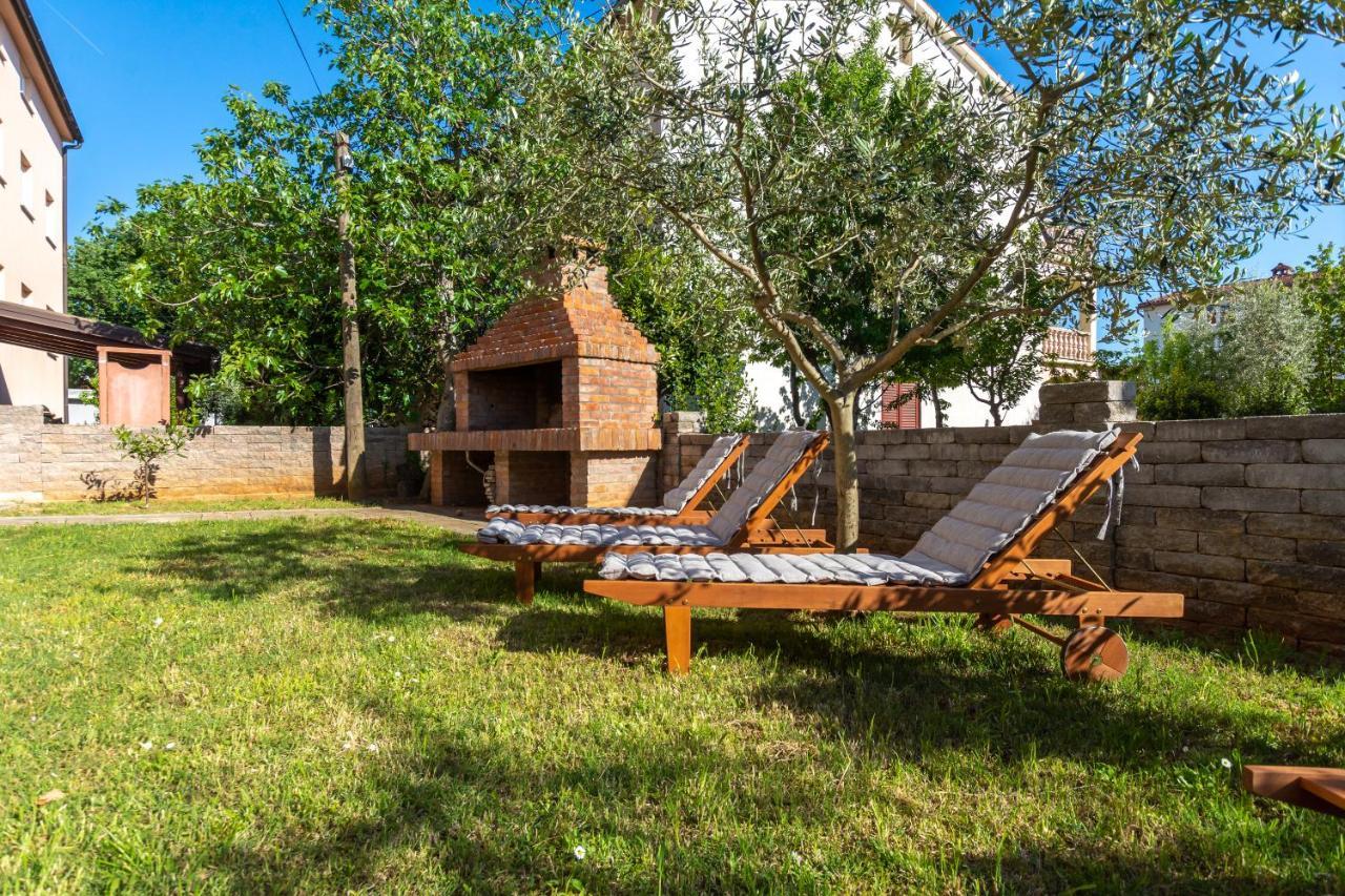 Kuca Lana Apartment Medulin Bagian luar foto
