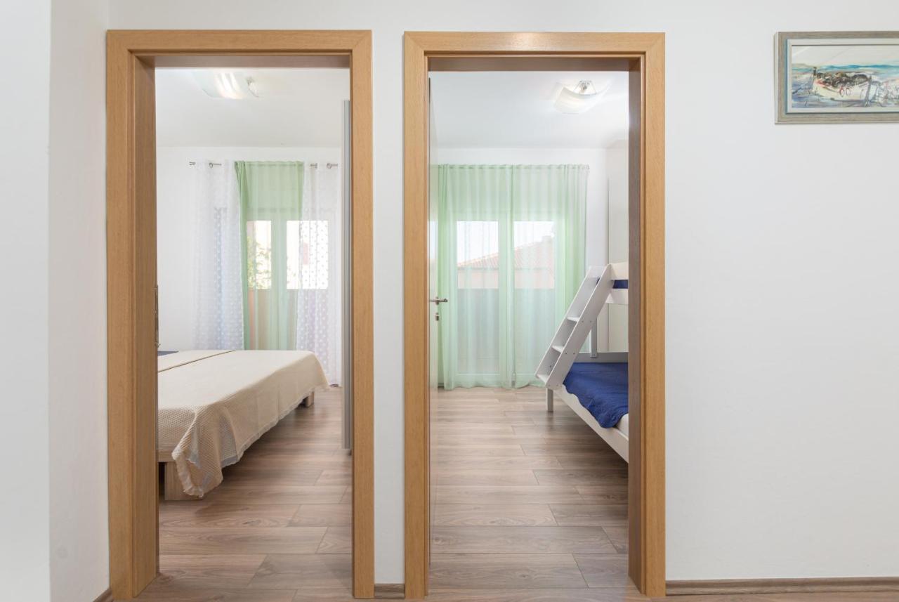 Kuca Lana Apartment Medulin Bagian luar foto