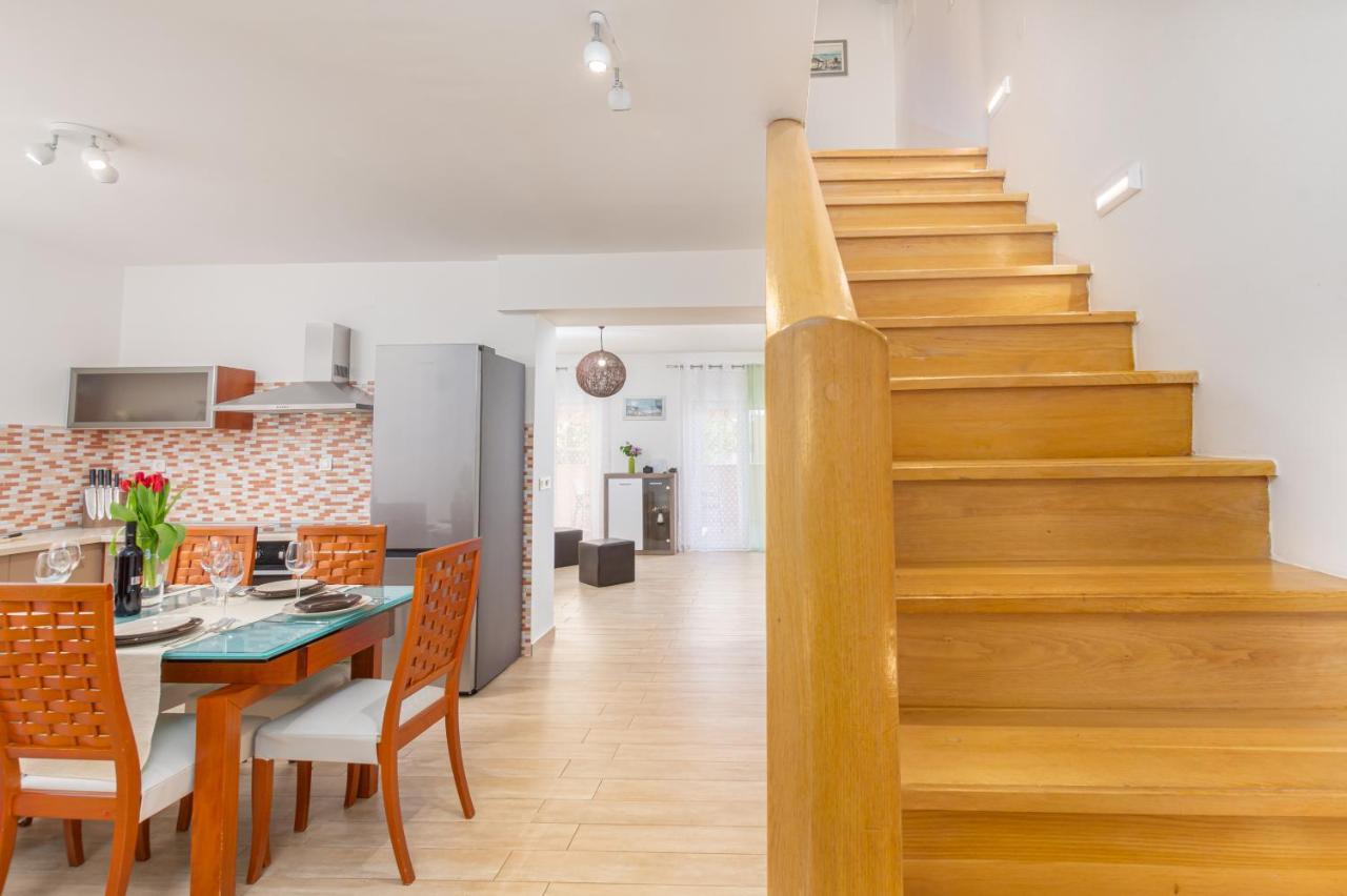 Kuca Lana Apartment Medulin Bagian luar foto