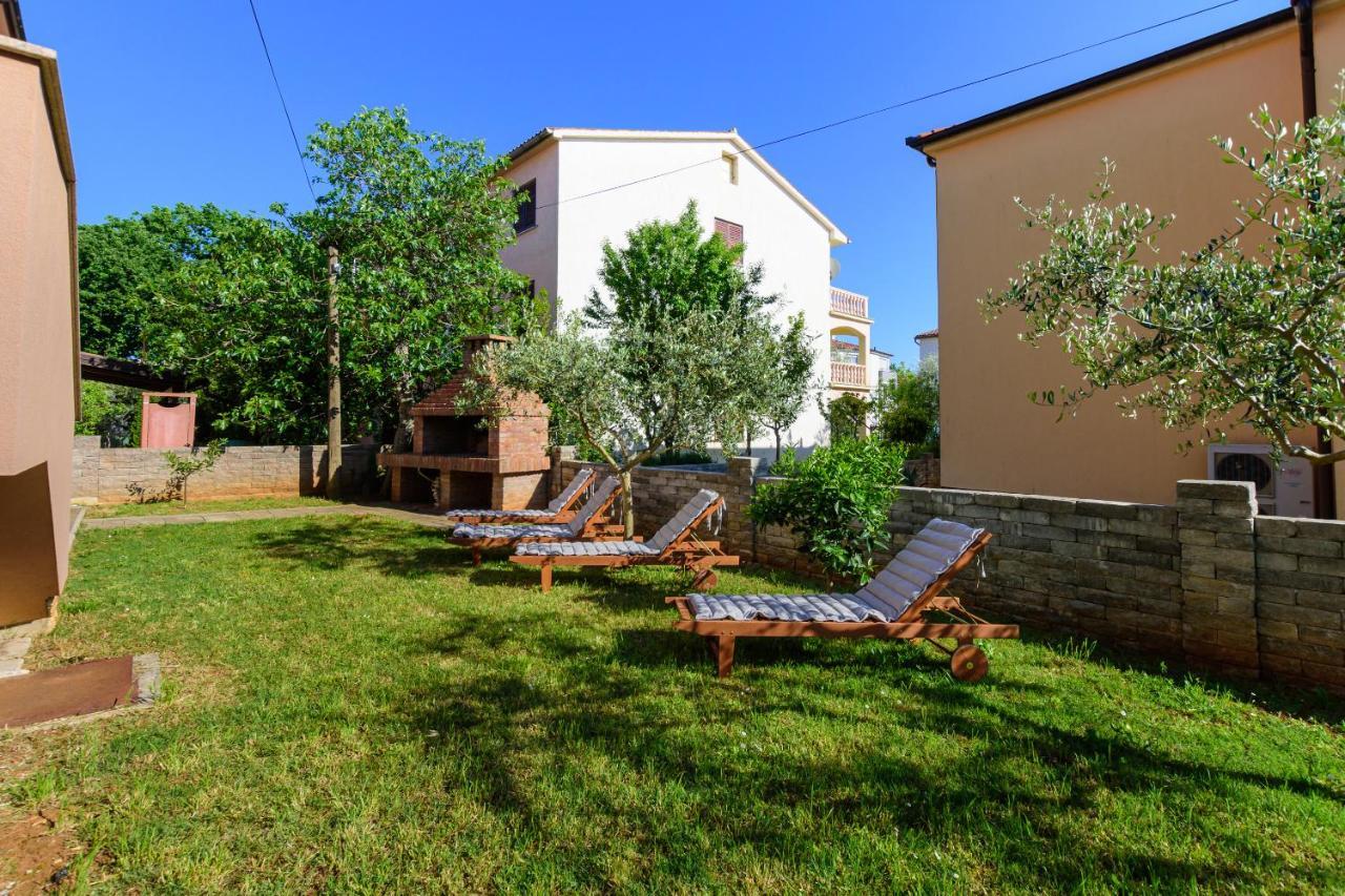 Kuca Lana Apartment Medulin Bagian luar foto